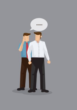 İki çizgi film karakteri iş kıyafetleri içinde gizli gizli dedikodu yapıyorlar. Gri arka planda işyeri dedikoduları ve ofis politikaları konsepti için vektör illüstrasyonu.