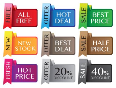 Farklı iletiler içeren kağıt indirimli etiketler. Vektör illüstrasyonu.