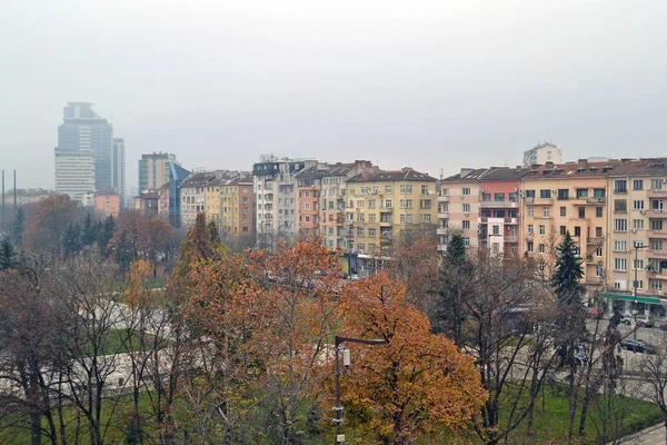 Balcón vista de edificios en el centro de Sofía, Bulgaria . — Foto de Stock