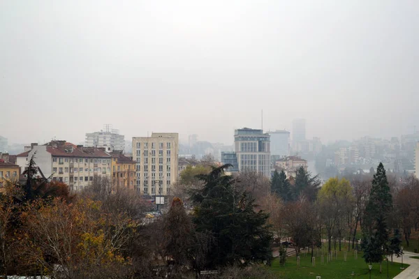 Vista balcone degli edifici nel centro di Sofia, Bulgaria . — Foto Stock