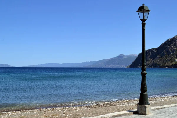 Una Luz Calle Playa Nea Epidavros Nuevo Epidauro Pueblo —  Fotos de Stock