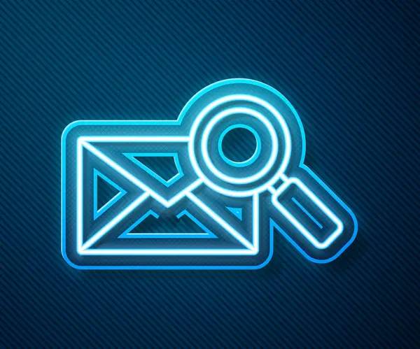 Linha de néon brilhante Envelope mail com lupa ícone isolado no fundo azul. Ilustração vetorial —  Vetores de Stock