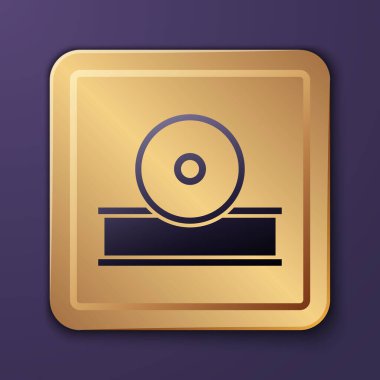 Mor Otolaryngolojik baş yansıtıcı ikonu mor arkaplanda izole edilmiş. Hastanın kulağını, boğazını ve burnunu incelemek için ekipman. Altın kare düğme. Vektör İllüstrasyonu