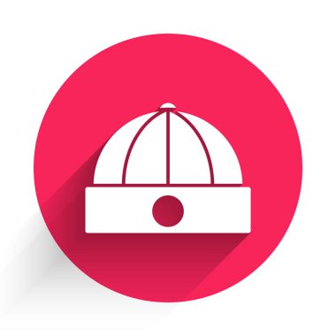 Uzun gölgeli beyaz Çin şapkası ikonu. Kırmızı daire düğmesi. Vektör İllüstrasyonu