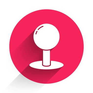 Beyaz itme iğne simgesi uzun gölgeli. Raptiye işareti. Kırmızı daire düğmesi. Vektör İllüstrasyonu