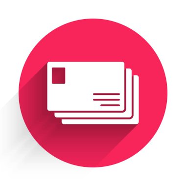 Beyaz Zarf simgesi uzun gölgeli izole edilmiş. E- posta mektup sembolü. Kırmızı daire düğmesi. Vektör İllüstrasyonu