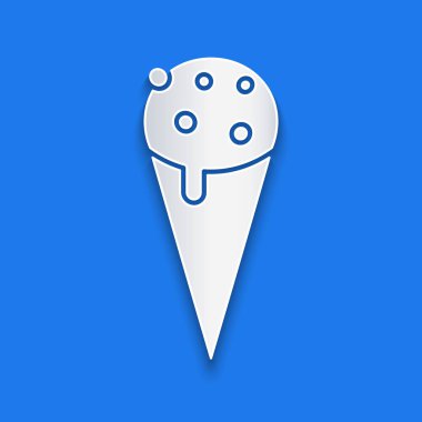 Kağıt kesiği dondurma külahında mavi arka planda izole edilmiş. Güzel sembol. Kağıt sanatı tarzı. Vektör İllüstrasyonu