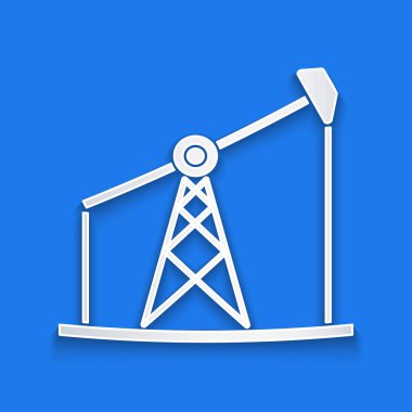 Kağıt kesiği yağ pompası veya pompa ikonu mavi arka planda izole. Petrol platformu. Kağıt sanatı tarzı. Vektör İllüstrasyonu