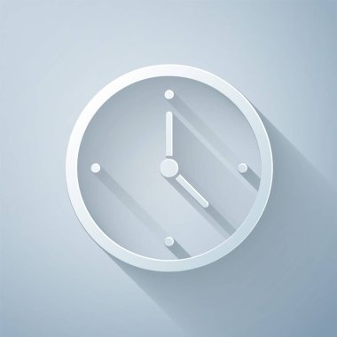 Kağıt kesiği hızlı dağıtım simgesi gri arkaplanda izole edildi. Zamanında servis, hareket halindeki kronometre, son teslim tarihi konsepti, saat hızı. Kağıt sanatı tarzı. Vektör İllüstrasyonu