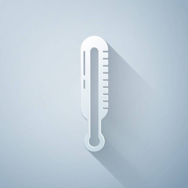 Kağıt kesiği Meteoroloji termometresi gri arkaplanda izole edilmiş ikon ölçümü. Termometre termometresi sıcak ya da soğuk hava gösteriyor. Kağıt sanatı tarzı. Vektör İllüstrasyonu