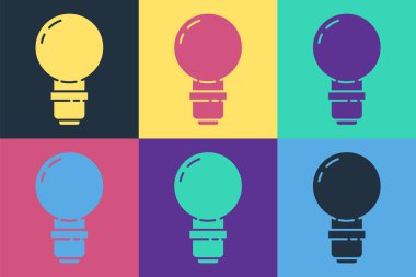 Renkli arka planda fikir ikonu kavramına sahip pop sanat lambası. Enerji ve fikir sembolü. İlham konsepti. Vektör İllüstrasyonu