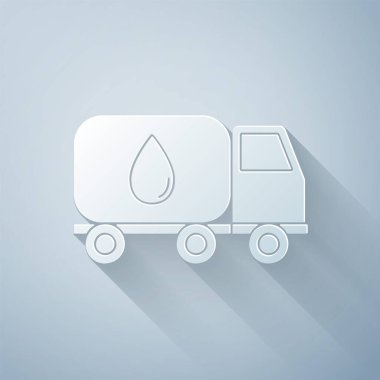 Kağıt kesiği. Gri arkaplanda su dağıtım kamyonu simgesi var. Kağıt sanatı tarzı. Vektör İllüstrasyonu