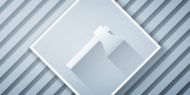 Kağıt kesiği, gri arka planda izole edilmiş itfaiyeci balta simgesi. Yangın baltası. Kağıt sanatı tarzı. Vektör İllüstrasyonu