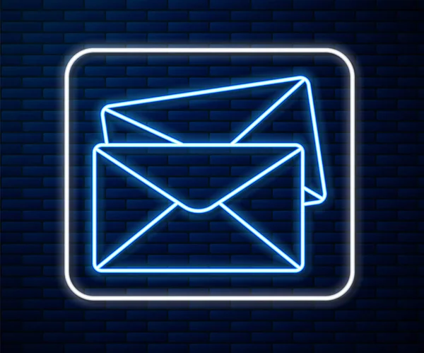 Gloeiende Neon Lijn Envelop Pictogram Geïsoleerd Baksteen Muur Achtergrond Mailbericht — Stockvector