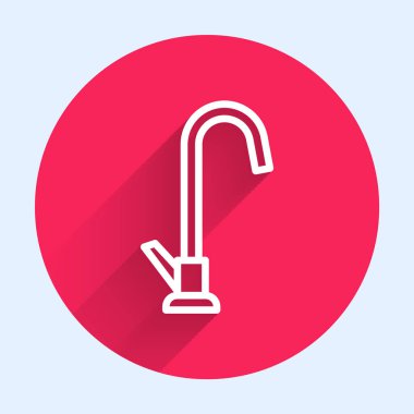 Beyaz çizgili musluk ikonu uzun gölgeli izole edilmiş. Kırmızı daire düğmesi. Vektör İllüstrasyonu