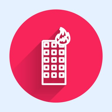 Sokak ikonundaki yanan binada uzun gölgeli beyaz çizgi yangını. Kırmızı daire düğmesi. Vektör İllüstrasyonu