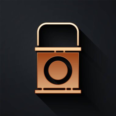 Siyah arkaplanda izole edilmiş altın boya kovası simgesi. Uzun gölge tarzı. Vektör İllüstrasyonu