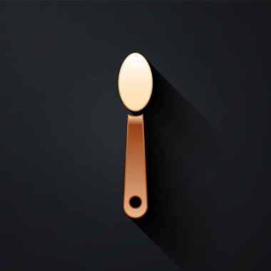 Siyah arka planda izole edilmiş bir kaşık ikonunda altın eroin. Uyuşturucu bağımlılığı ve uyuşturucu bağımlılığı kavramı. Bağımlı yaşam tarzı. Uzun gölge tarzı. Vektör İllüstrasyonu