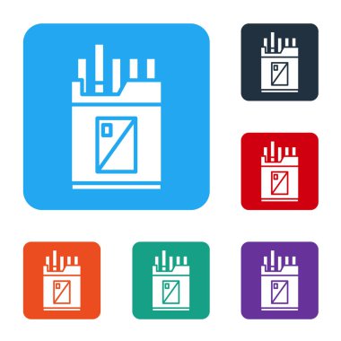 Beyaz açık sigara paket kutusu simgesi beyaz arkaplanda izole edildi. Sigara paketleri. Renkli kare düğmelerle simgeleri ayarla. Vektör İllüstrasyonu