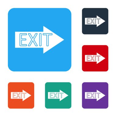 Beyaz arka planda beyaz yangın çıkış simgesi izole edildi. Acil durum ikonunu ateşle. Renkli kare düğmelerle simgeleri ayarla. Vektör İllüstrasyonu