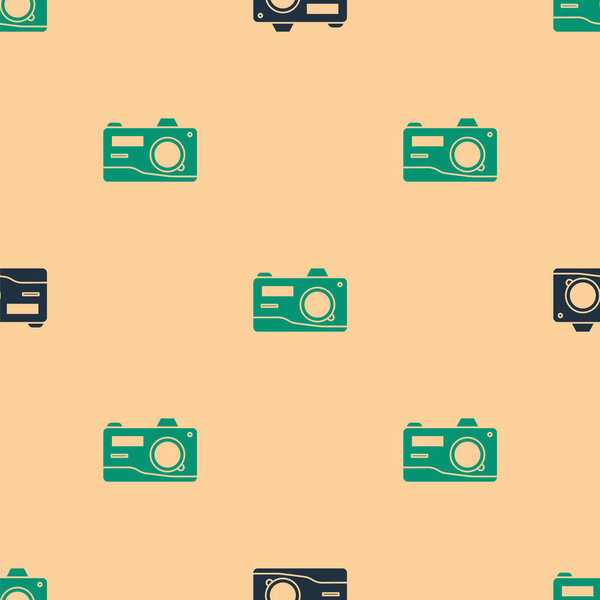 Зеленый и черный значок фотокамеры изолирован бесшовный узор на бежевом фоне. Значок фотокамеры. Векторная миграция