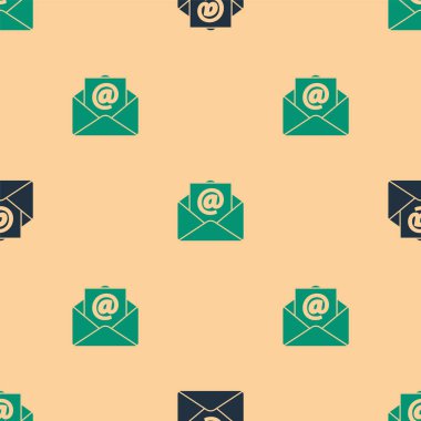 Yeşil ve siyah posta simgesi ve e-posta simgesi bej arkaplandaki kusursuz deseni izole etti. Zarf sembolü e-postası. E- posta kodu. Vektör İllüstrasyonu