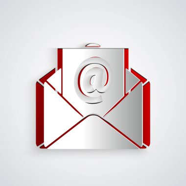Kağıt kesilmiş Posta ve e-posta simgesi gri arka planda yalıtılmış. Zarf sembolü e-posta. E-posta ileti işareti. Kağıt sanat tarzı. Vektör İllüstrasyonu
