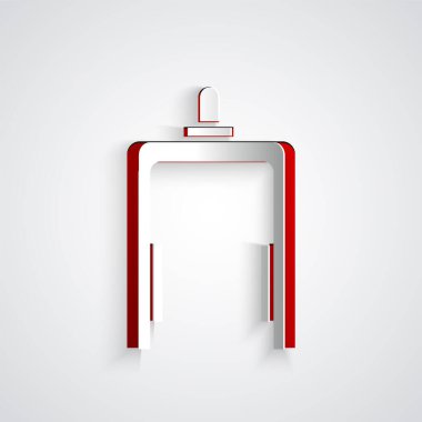 Gri arkaplanda, havaalanı simgesindeki kağıt kesiği metal dedektörü izole edildi. Havaalanı güvenlik görevlisi metal dedektör kontrol noktasında. Kağıt sanatı tarzı. Vektör İllüstrasyonu