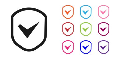 Siyah Kalkan beyaz arkaplanda işaretleme simgesi ile izole edildi. Güvenlik, güvenlik, koruma, gizlilik kavramı. Kene izi onaylandı. Simgeleri renklendirin. Vektör İllüstrasyonu