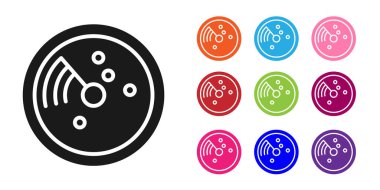 Beyaz arkaplanda izole edilmiş simgeyi ararken hedefleri olan siyah radar. Arama sistemi. Donanma sonarı. Simgeleri renklendirin. Vektör İllüstrasyonu