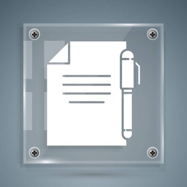 Beyaz Belge ve kalem simgesi gri arkaplanda izole edildi. Dosya simgesi. Kontrol listesi simgesi. İş konsepti. Kare cam paneller. Vektör İllüstrasyonu