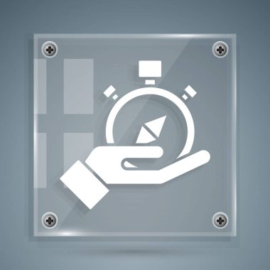 Gri arkaplanda beyaz pusula simgesi izole edildi. Rüzgâr yön bulma sembolü. Rüzgar gül işareti. Kare cam paneller. Vektör İllüstrasyonu