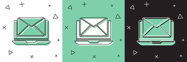 Set Laptop met enveloppe en open e-mail op het scherm pictogram geïsoleerd op witte en groene, zwarte achtergrond. E-mail marketing, internet reclame concepten. Vector Illustratie — Stockvector