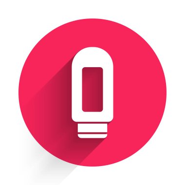 Beyaz Krem veya losyon kozmetik tüp ikonu uzun gölgeli izole edilmiş. Erkekler için vücut bakım ürünleri. Kırmızı daire düğmesi. Vektör İllüstrasyonu