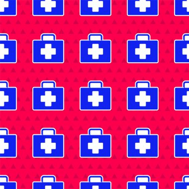 Mavi ilk yardım çantası simgesi kırmızı arkaplanda izole edilmiş pürüzsüz desen. Haçlı sağlık kutusu. Acil durumlar için tıbbi ekipman. Sağlık sigortası konsepti. Vektör İllüstrasyonu