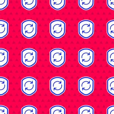 Mavi Geri Dönüşüm sembolü, kalkan simgesinin içinde, kırmızı arkaplanda izole edilmiş, pürüzsüz desen. Çevre koruma işareti. Vektör İllüstrasyonu