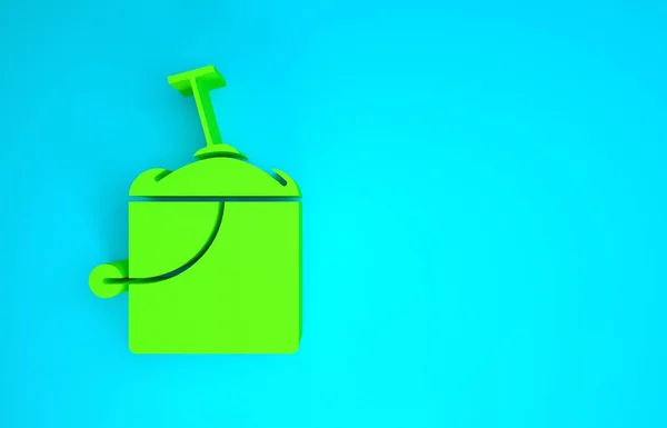 Arena verde en cubo con icono de pala aislado sobre fondo azul. Juguete de plástico. Icono de verano. Concepto minimalista. 3D ilustración 3D render — Foto de Stock