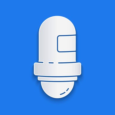 Kağıt kesiği Terleme önleyici deodorant rulo ikonu mavi arkaplanda izole edildi. Vücut hijyeni için kozmetik. Kağıt sanatı tarzı. Vektör İllüstrasyonu