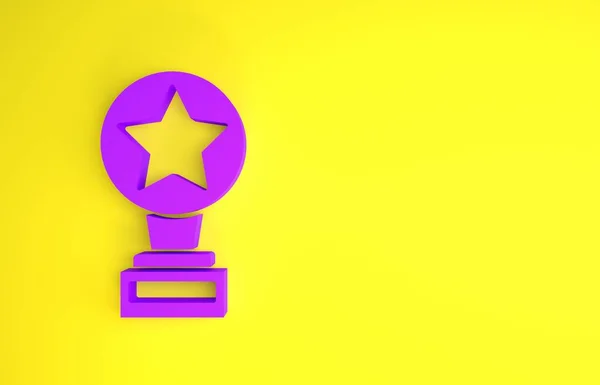 Фіолетовий Трофей Ізольовано Жовтому Тлі Значок Нагородження Академії Фільми Кіно — стокове фото
