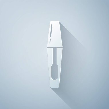 Kağıt kesiği Mascara fırça simgesi gri arkaplanda izole edilmiş. Kağıt sanatı tarzı. Vektör İllüstrasyonu