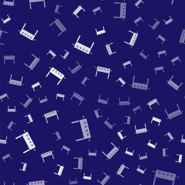 Beyaz hokey masası simgesi mavi arkaplanda izole edilmiş kusursuz desen. Vektör İllüstrasyonu