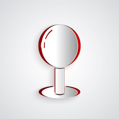 Kağıt kesiği Pin simgesi gri arkaplanda izole edildi. Raptiye işareti. Kağıt sanatı tarzı. Vektör İllüstrasyonu