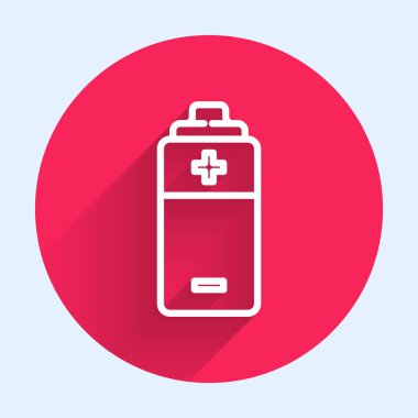 Beyaz çizgi Batarya simgesi uzun gölgeli izole edildi. Şimşek sembolü. Kırmızı daire düğmesi. Vektör İllüstrasyonu