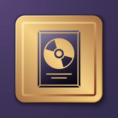 Mor arkaplanda izole edilmiş çerçeve simgesinde mor CD disk ödülü. Modern tören. En çok satan. Müzik kupası. Altın kare düğme. Vektör İllüstrasyonu