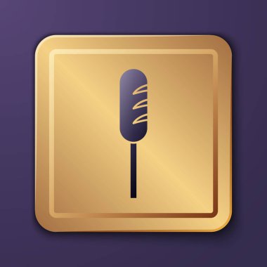 Mor fonda izole edilmiş kızarmış sosis ikonu. Izgara sosis ve aroma işareti. Altın kare düğme. Vektör İllüstrasyonu