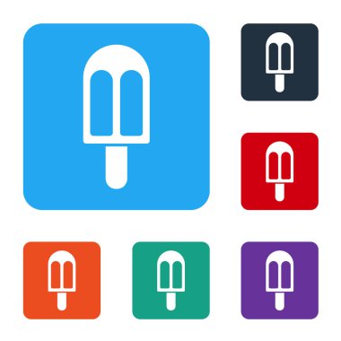 Beyaz arka planda izole edilmiş beyaz dondurma ikonu. Güzel sembol. Renkli kare düğmelerle simgeleri ayarla. Vektör İllüstrasyonu