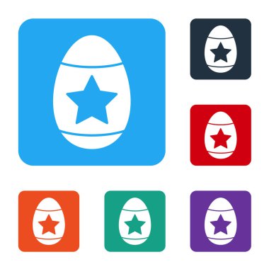 Beyaz arka planda beyaz Paskalya yumurtası ikonu var. Mutlu Paskalyalar. Renkli kare düğmelerle simgeleri ayarla. Vektör İllüstrasyonu