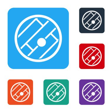 Beyaz zemin üzerinde konum belirleyici simgesi olan beyaz katlı harita. Renkli kare düğmelerle simgeleri ayarla. Vektör İllüstrasyonu