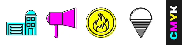 Set Gebäude Der Feuerwache Megaphon Feuerflamme Und Feuerkegel Eimer Symbol — Stockvektor