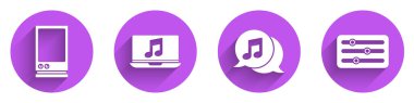 Ses asistanını ayarla, notalı dizüstü bilgisayar, konuşma balonunda müzik notası ve uzun gölgeli ses karıştırıcı simgesi. Vektör